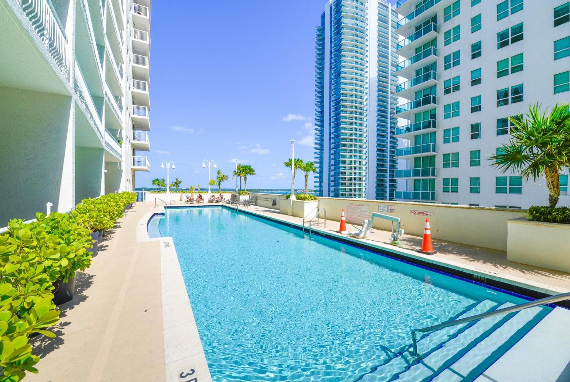 Ocean View Exquisite 1 Bedroom Condo With Free Parking Майами Экстерьер фото